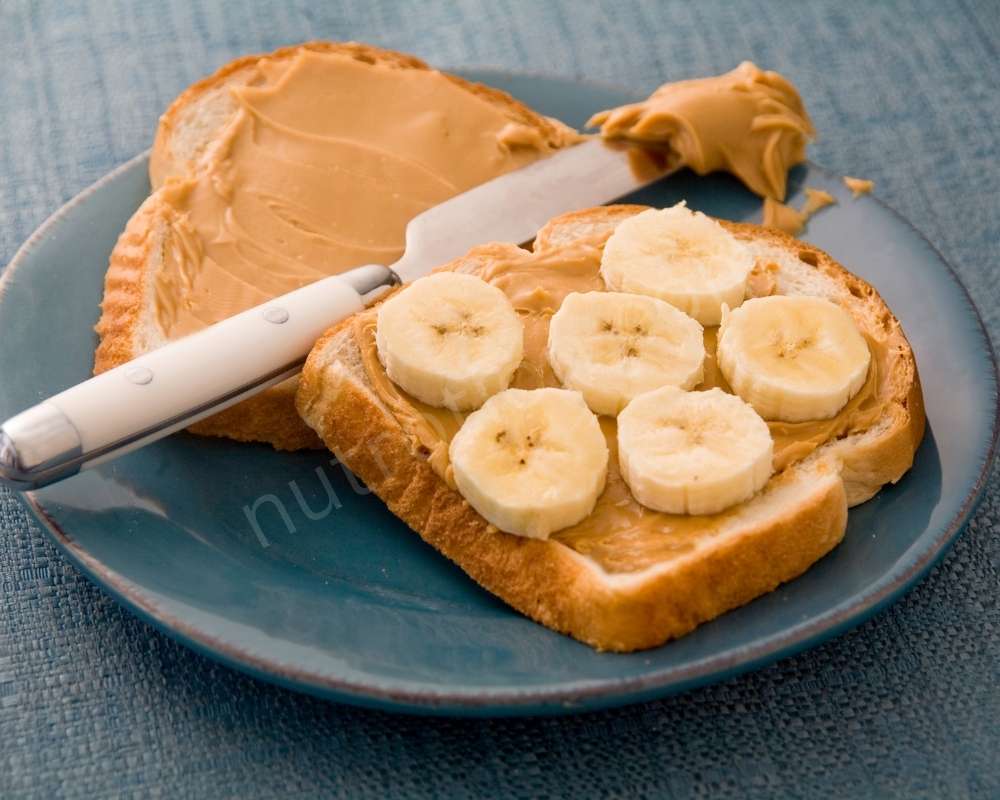 Banana with peanut butter